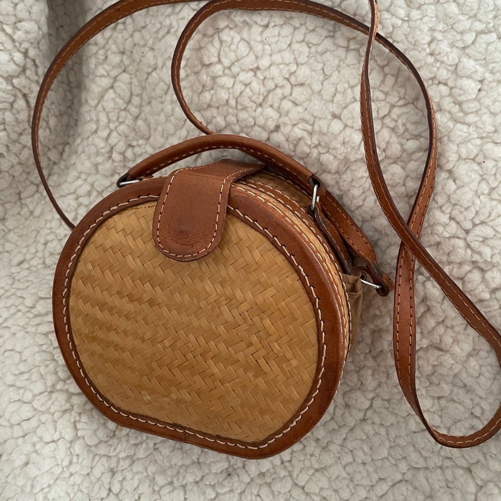 Woven Rattan and Leather  Circle crossbody bag